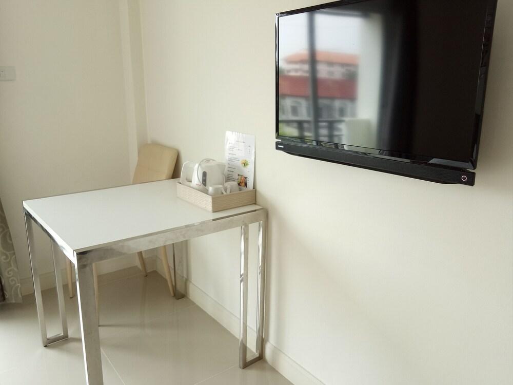 Privacy Residence Lopburi Bagian luar foto
